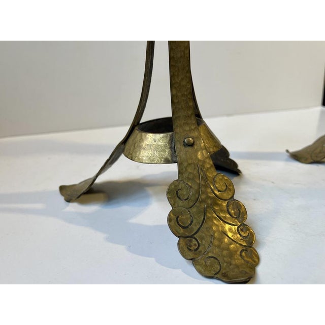 Tall Art Nouveau Leaves Tri-Stand Candleholders in Engraved Brass, 1900s, Set of 2 For Sale - Image 6 of 9
