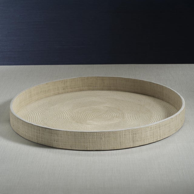 Reggio Naturale Fiber Raffia Round Serving Tray with Leather Trim For Sale - Image 4 of 6