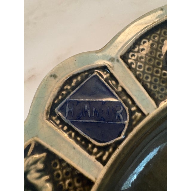 Antique French Barbotine Majolica Jeanne d'Arc Charger, "Honneur Et Patrie" For Sale - Image 4 of 10