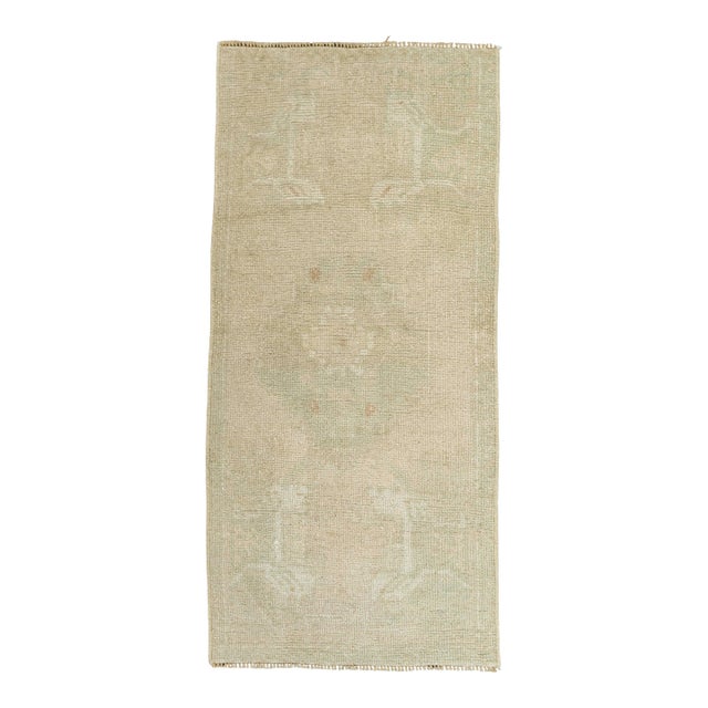 Turkish Mini Rug Oriental Hand Knotted Vintage Rug 1'5" x 3' #21237 For Sale