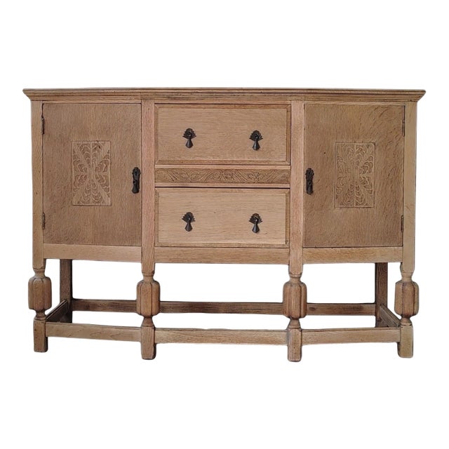 1940s Natural Tiger Oak Sideboard With Carved Detailing For Sale