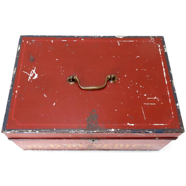 Antique Original Hand Painted Steel Traveling Doctors Apothecary Lock Box For Sale In Boston - Image 6 of 13