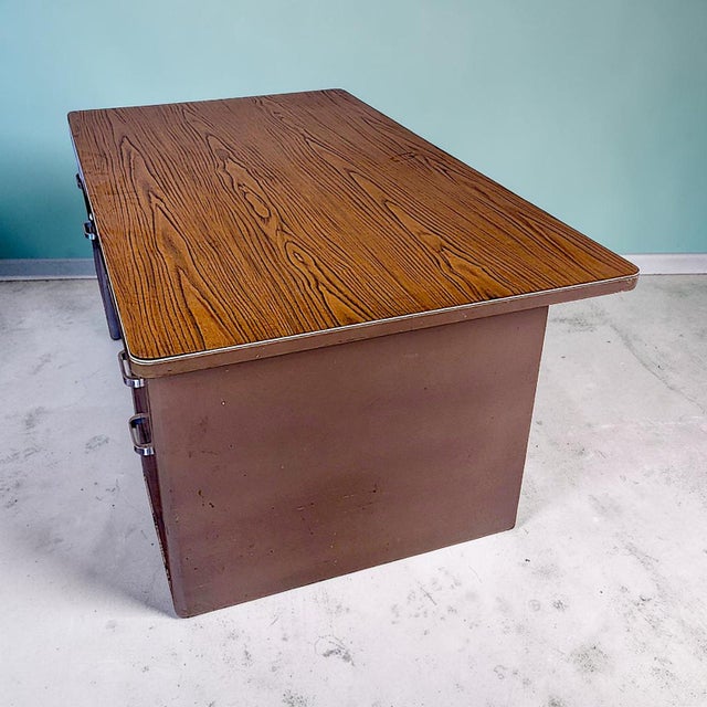1970s 1970s McDowell & Craig Iconic Tanker Steel Home or Office Desk For Sale - Image 5 of 11