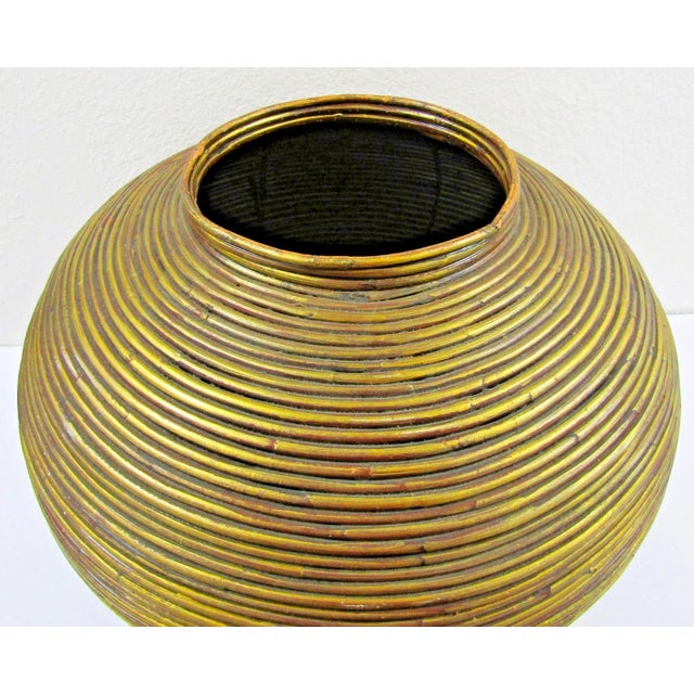 Gabriella Crespi Vintage 1970s Large Bamboo Pencil Reed Lidded Floor Basket Attributed to Gabriella Crespi For Sale - Image 4 of 8