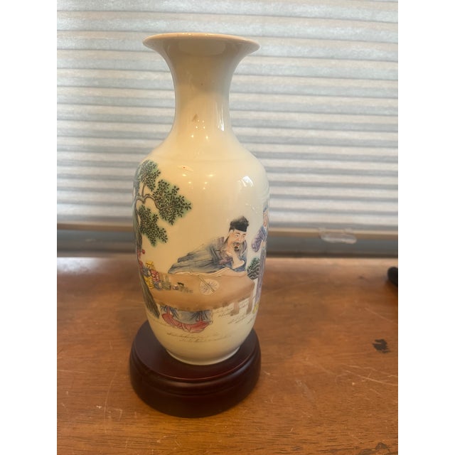 Vintage Famille Rose Chinese Porcelain Vase For Sale - Image 10 of 10