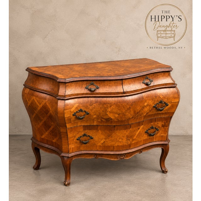 French Vintage Goldsmith's of Harrisburg Pa Parquetry Bombe Commode | Louis XV Style Figured Wood 4-Drawer Chest For Sale - Image 3 of 12