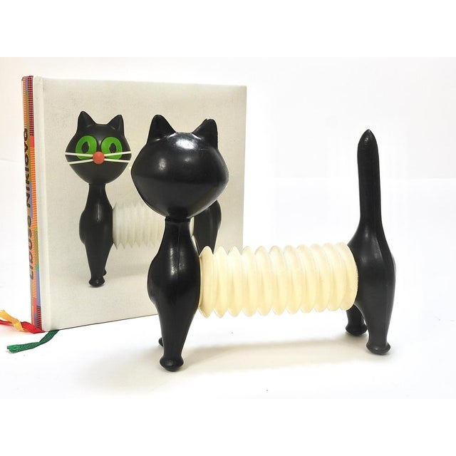 Liba Accordion Toy Cat by Libuše Niklová for Fatra, Former Czechoslovakia, 1963 For Sale - Image 18 of 18