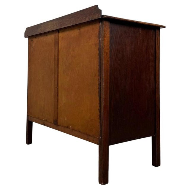 Wood Antique Early 20th Century English Edwardian Oak Chest of Drawers For Sale - Image 7 of 12