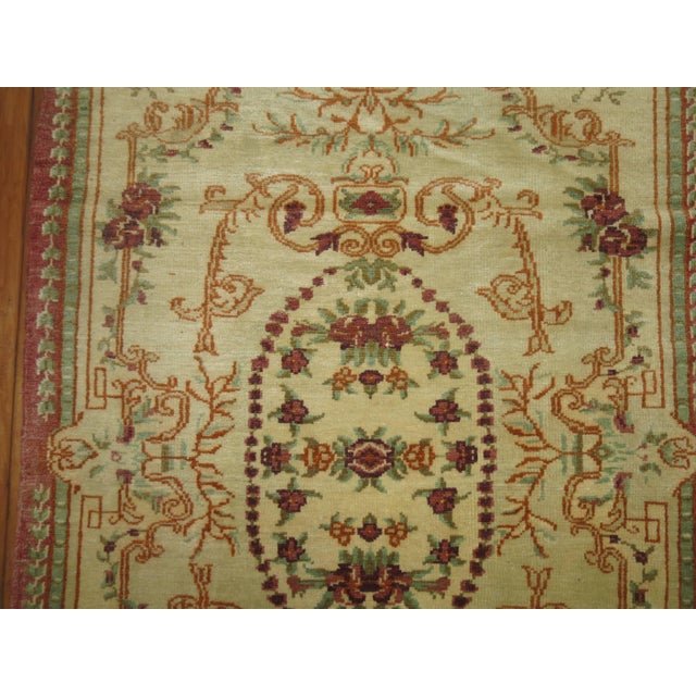 Early 21st Century Turkish Ghiordes Rug - 3'9" x 6'2" For Sale In New York - Image 6 of 6