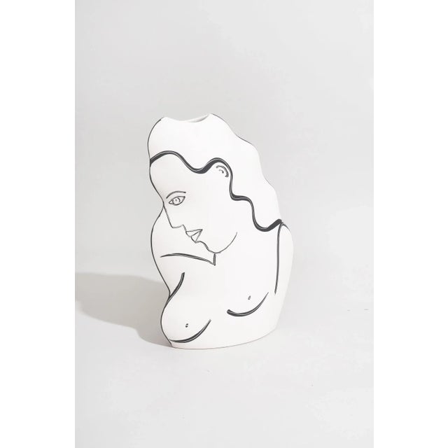 Beautiful and rare sculptural woman vase by Donna Polseno. Signed on bottom. Material Ceramic Condition Excellent - Wear...