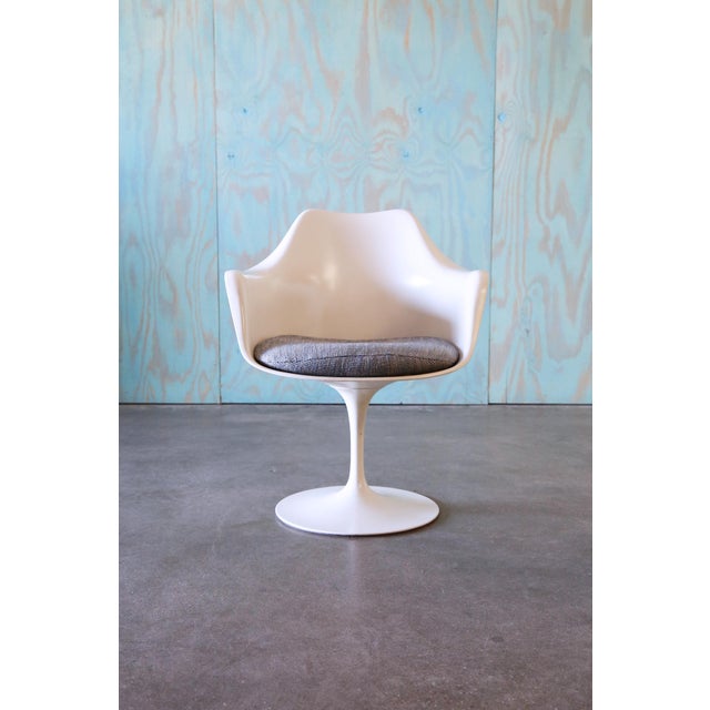 Early Tulip Chairs by Eero Saarinen for Knoll Tulip Chair Set of 6 1960s For Sale - Image 6 of 14