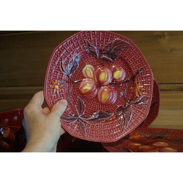 1920s 1920s Zell Majolica Basketweave & Fruit Plate and Bowl - Set of 7 For Sale - Image 5 of 10
