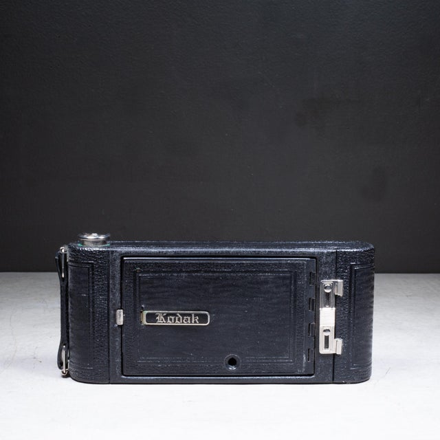 Metal Antique "No. 1a Folding Pocket Kodak" Camera With Original Factory Box c.1926-1932 For Sale - Image 7 of 10