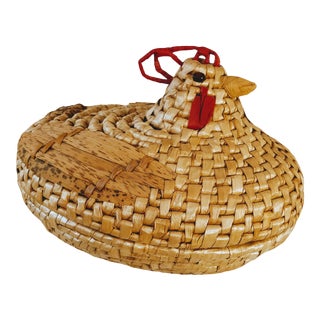 Vintage Rattan Sea Sea Grass Weave Chicken Rooster Basket For Sale