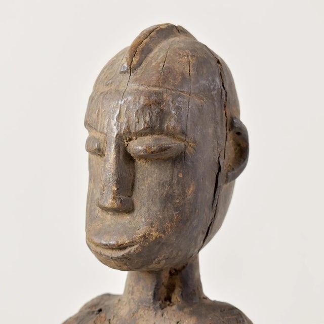 African Early 20th Century Senufo Female Mother and Child Figure Cote d'Ivoire For Sale - Image 3 of 12