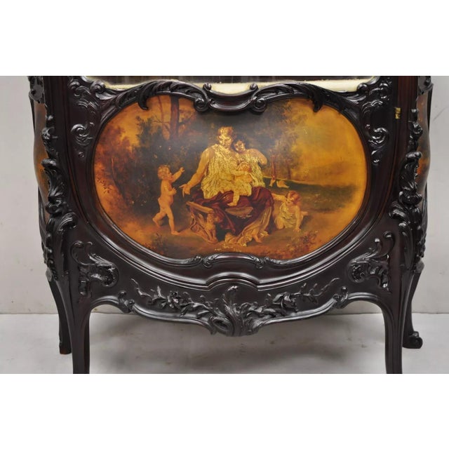 French Louis XV Mahogany Hand Painted Curved Glass Vernis Martin Curio Cabinet For Sale - Image 4 of 12