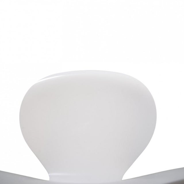 2000 - 2009 White 3117 Office Chair by Arne Jacobsen, 2000s For Sale - Image 5 of 16