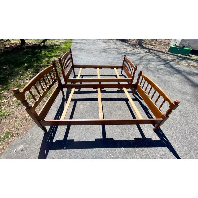 Late 20th Century L. & J. G. Stickley American Colonial Cherry Twin Beds For Sale - Image 15 of 18