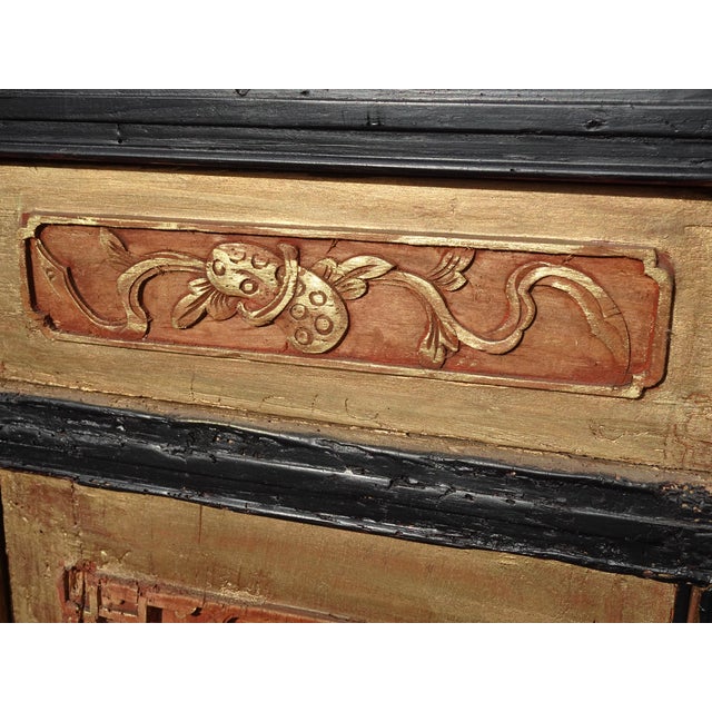 Pair Antique Chinese Hand Carved Gold & Red Panel Screens Pictures Wall Decor For Sale - Image 10 of 18
