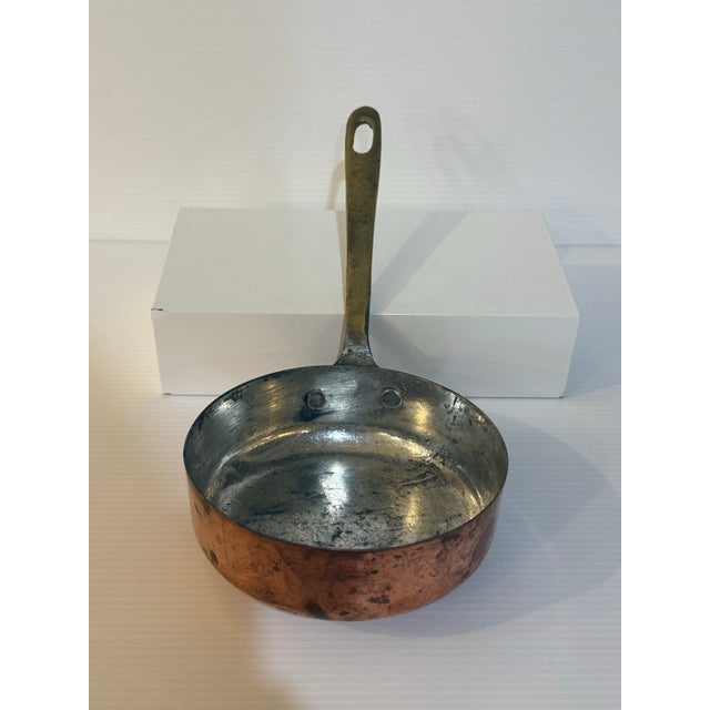 Antique 19th Century Copper Butter Warmer With Riveted Brass Handle & Tin-Lined Interior For Sale - Image 9 of 12