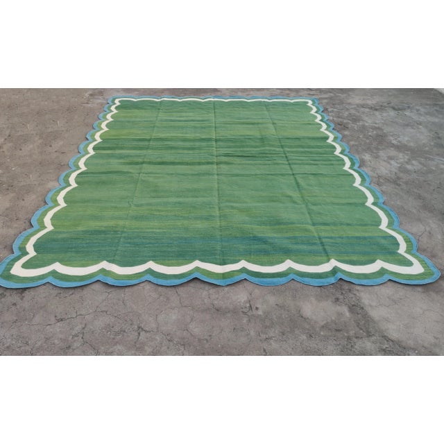 Handmade Cotton Scalloped Rug in Forest Green With Cream and Teal Blue Border - 9'x12' For Sale - Image 11 of 11