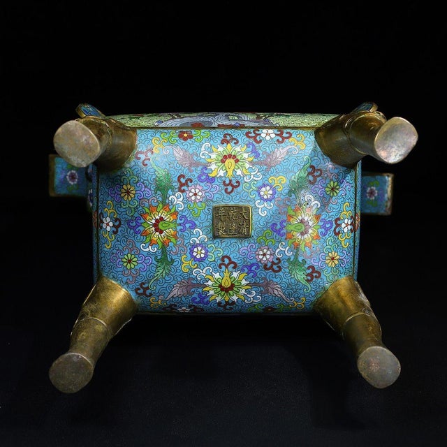 Chinese Cloisonné Incense Burner | Gilt Bronze Celestial Dog Finial & Floral Motif For Sale - Image 9 of 10