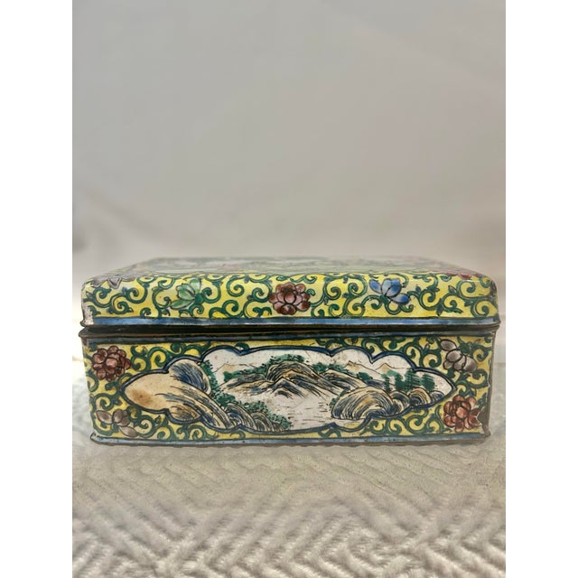 Chinoiserie Early 20th Century Chinese Canton Enamel on Copper Figural Box With Qianlong Mark For Sale - Image 3 of 12