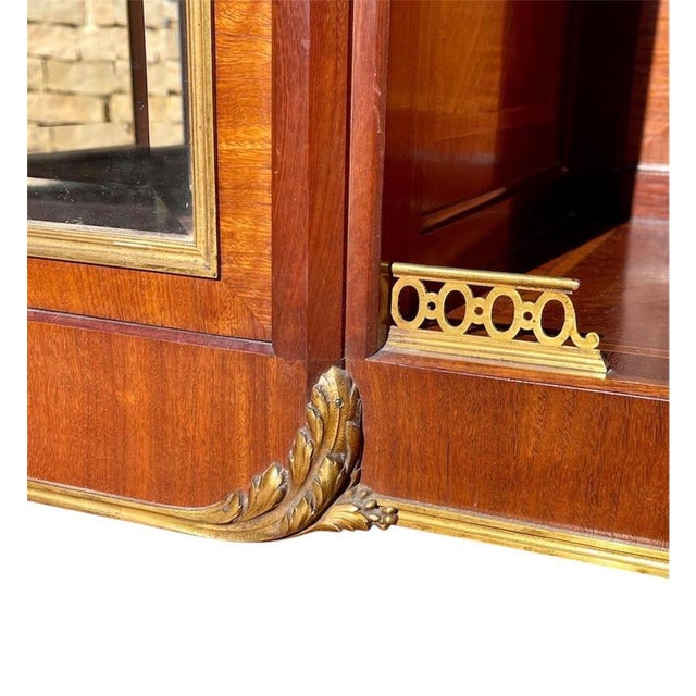 Brown Louis XV Style Display Cabinet in Wood For Sale - Image 8 of 13