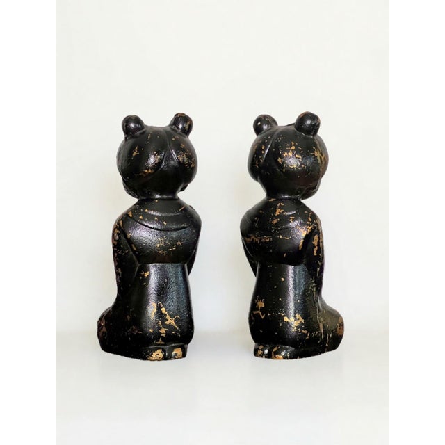 Pair of Japanese Zen Figural Patinated Iron Bookends in Black and Gold, 1950 For Sale - Image 4 of 10