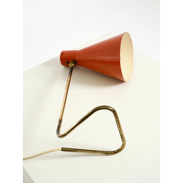 Large Mid-Century Modern Brass Table Lamp with Brick-Red Shade, 1950s For Sale - Image 13 of 18