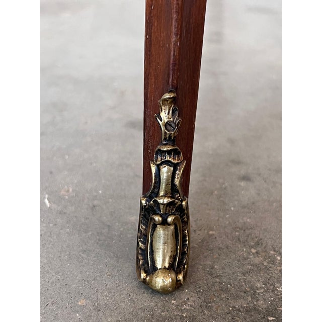 Early 20th Century Pair of Marquetry Walnut Nightstands Tables with Drawer and Open Shelf For Sale In Miami - Image 6 of 18