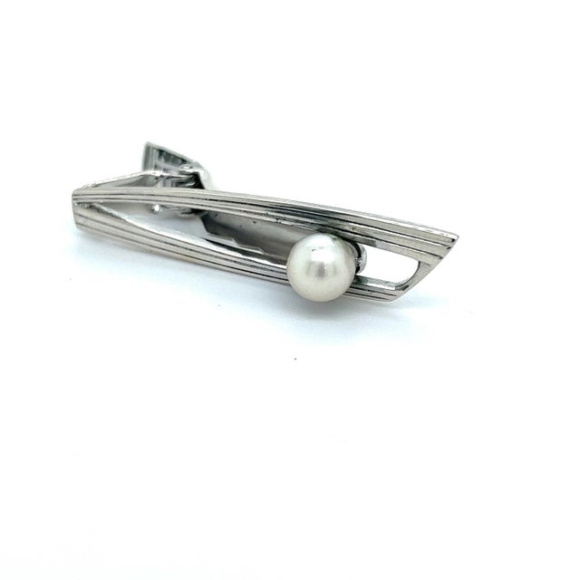 1990s Mikimoto Estate Akoya Pearl Mens Tie Clip 7 mm Sterling Silver For Sale - Image 5 of 7