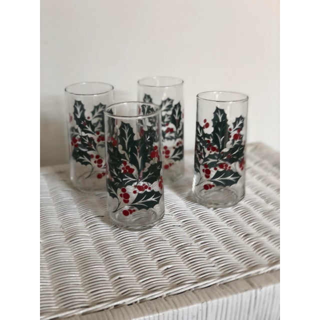 Mid-Century Modern Vintage Indiana Glass Holiday Holly Leaves & Berries Glass Set-4 Glasses For Sale - Image 3 of 6
