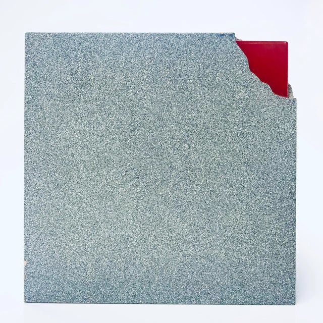 Memphis Group Memphis Milano Style Exposed Corner Cube Table For Sale - Image 4 of 10