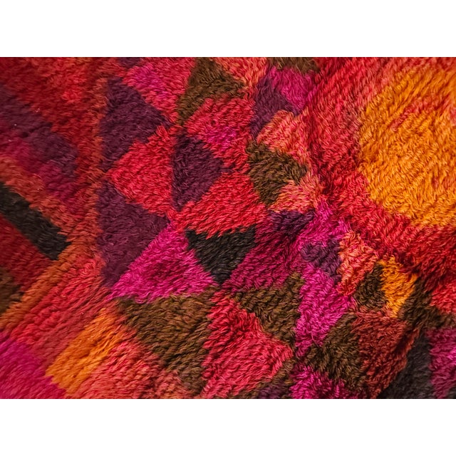 Mid-Century Modern Handmade Rya Rug with Sunburst in Wool, Denmark, 1970s For Sale - Image 4 of 7