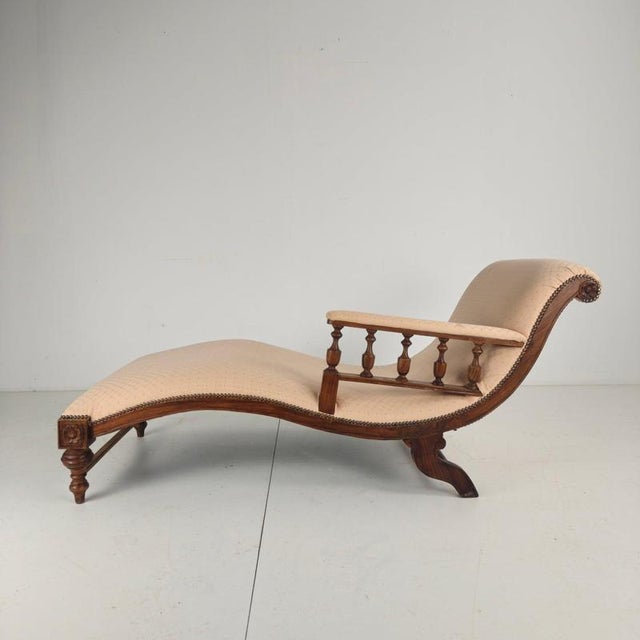 Antique English Chaise Lounge, 1800s For Sale - Image 11 of 14