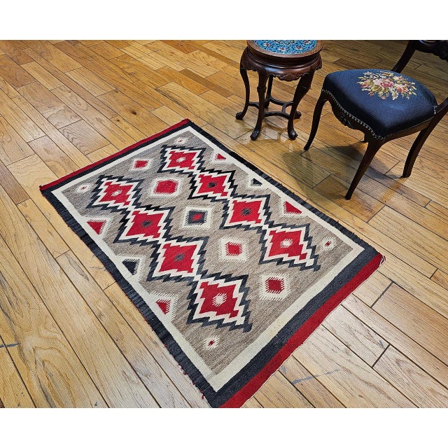 Vintage Native American Navajo Rug, Wool & Cotton, Geometric Eye Dazzler Pattern, 3x5 For Sale - Image 10 of 13