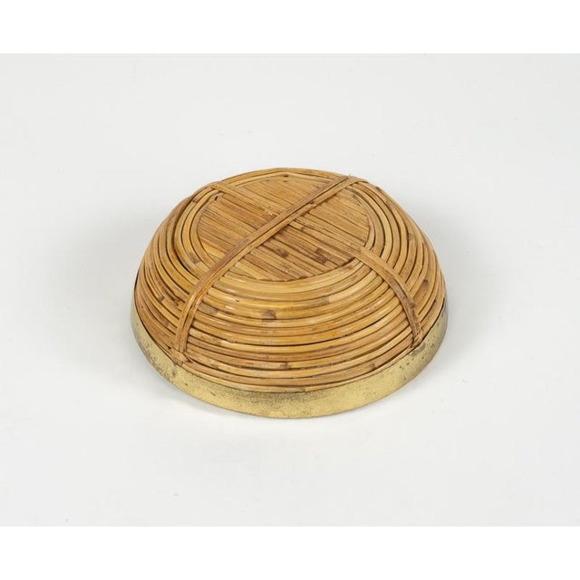 Mid-Century Round Bowl or Centerpiece in Bamboo, Rattan and Brass, Italy, 1970s For Sale - Image 10 of 11