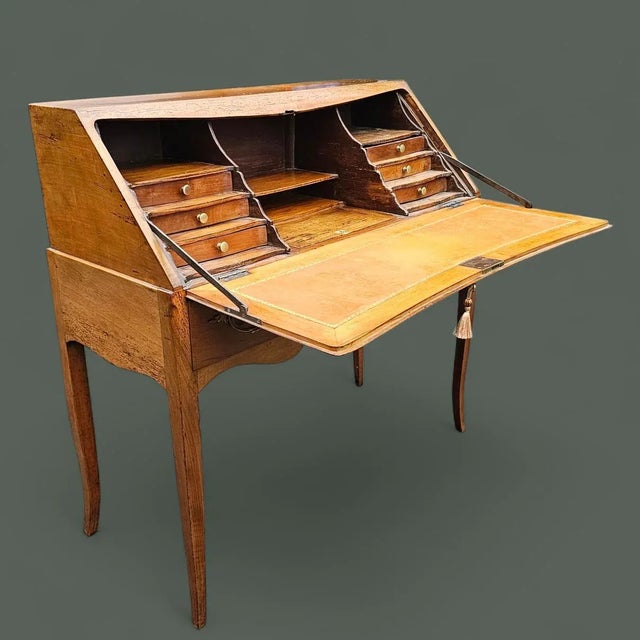 Antique 18th Century Louis XV Yellow Birch Desk "Bureau De Pente" For Sale - Image 4 of 18