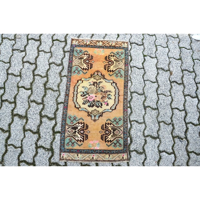 1960s Vintage Oushak Handmade Rug For Sale - Image 6 of 6