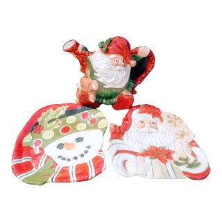 Vintage Fitz and Floyd Christmas Santa Clause Teapot and 2 Decorative Snowman Plates Set of 3 For Sale