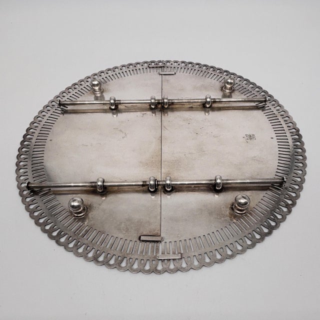 Metal Early 20th Century Weidlich Brothers Silver Plated Expanding Trivet For Sale - Image 7 of 10