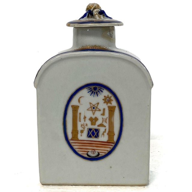Rare Chinese Export Qing Porcelain Masonic Armorial Flask-Form Tea Caddy For Sale - Image 12 of 12
