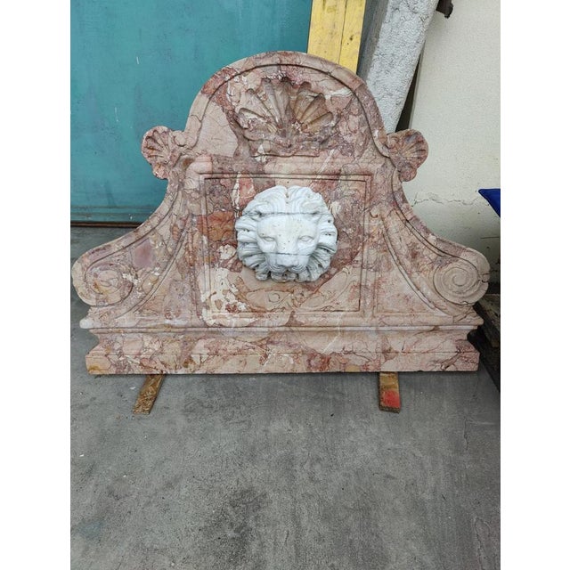 Baroque Wall Fountain in Breccia Pernice and Giallo Siena Marble, 19th Century For Sale - Image 3 of 12