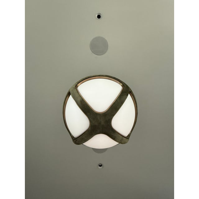 Contemporary Contemporary Apparatus Reprise Pendant in Juniper Suede For Sale - Image 3 of 5