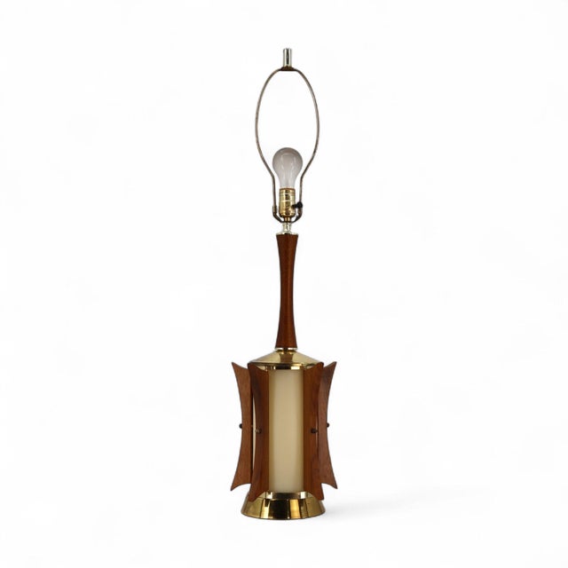 Vintage Mid Century Modern Atomic Style Brass and Walnut Fins Table Lamp, C. 1960s For Sale In New York - Image 6 of 6