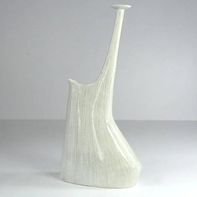 White Italian Vase from C.E.M.A.S Sesto Fiorentino, 1950s For Sale - Image 8 of 9