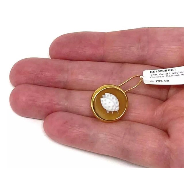 Brand: Ippolita Hallmark: Ippolita 18K Material: 18k yellow gold Hallmark: Ippolita 18k Measurement: 1.04" long x 0.64"...