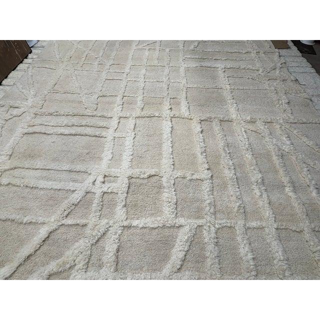 Rh Almora Wool Rug – 10' × 14' Cream | Hand-Knotted New Zealand Wool | Sculptural Abstract Contemporary Design For Sale - Image 18 of 18