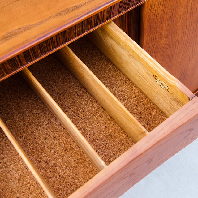 Restored 1950s Mid Century Modern Ash Sideboard by Paul Frankl for Brown Saltman For Sale - Image 14 of 18